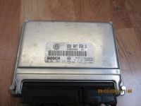 Motorsteuergerät 8D0907558G<br>VW PASSAT VARIANT (3B5) 1.8