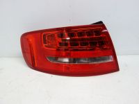 R�ckleuchte aussen links <br>AUDI A4 AVANT (8K5, B8) 2.0 TDI